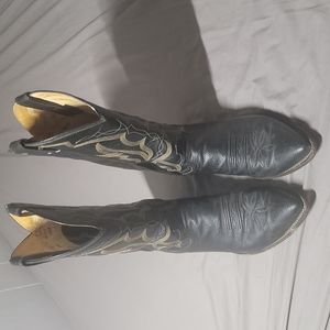 Justin Cowboy Boots